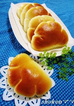 クリームがはみ出さないクリームパン♪-レシピのメイン写真