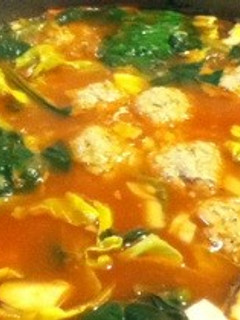 簡単♪野菜たっぷりトマト鍋-レシピのメイン写真