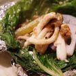 根菜ときのこの蕗の葉包み蒸し