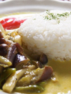 シーフードミックスの塩麹ココナツカレー-レシピのメイン写真