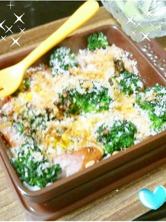 ウィンナーとゆで卵のチーズパン粉焼き♪-レシピのメイン写真
