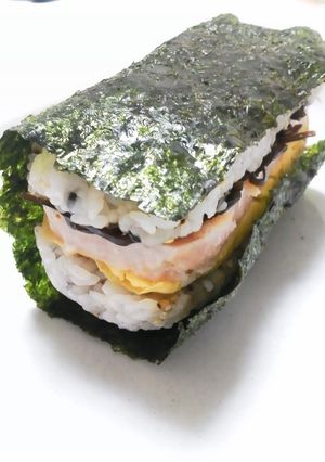沖縄の味☆絶品スパムおにぎり-レシピのメイン写真