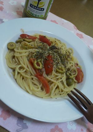 トマトとオリーブのパスタ-レシピのメイン写真