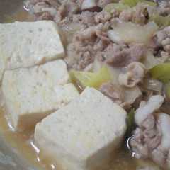 A picture of 肉豆腐♪豚コマで安くて美味しく.
