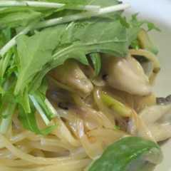 アボカドときのこのクリームパスタ-レシピのメイン写真