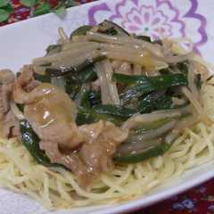 รูปของ にらともやしで♪あんかけ焼きそば