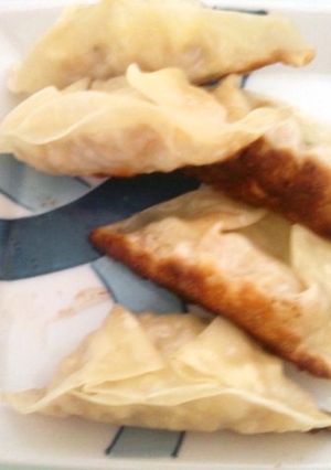 食べ残し納豆ごはんで餃子！？-レシピのメイン写真