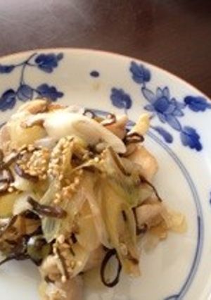 食過ぎ注意☆鶏もも塩こんぶ炒め-レシピのメイン写真