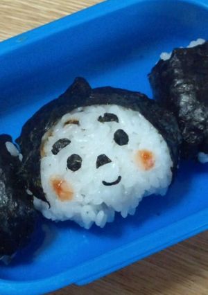 〇チェブラーシカおにぎり〇-レシピのメイン写真