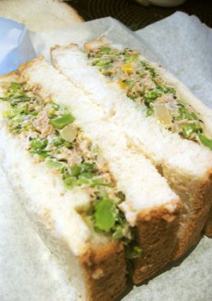 野菜たっぷり*ブロッコリーのツナサンド*-レシピのメイン写真