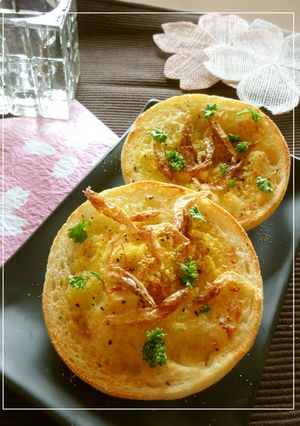 桜えびのレモンカレー風味のトースト-レシピのメイン写真