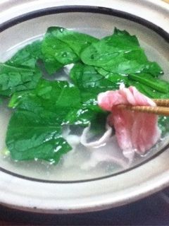 たっぷりほうれん草と、豚肉のしゃぶしゃぶ-レシピのメイン写真