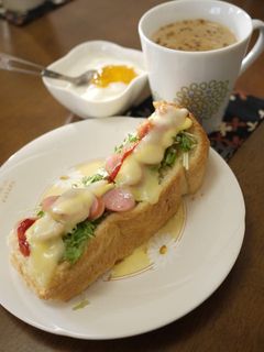 毎朝の厚切りトースト。HB食パンの切り方-レシピのメイン写真