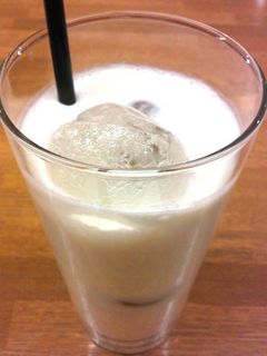飲む朝ごはんバナナシェーク(きな粉入)!-レシピのメイン写真