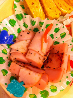 魚肉ソーセージのハム巻き♪お弁当に。-レシピのメイン写真