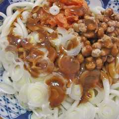 รูปของ 味覇+酒粕醤油☆中華風味ぶっかけうどん