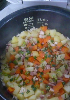 POTATO&バター炊き込みご飯-レシピのメイン写真