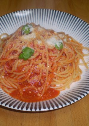 トマトソースのスパゲッティ-レシピのメイン写真