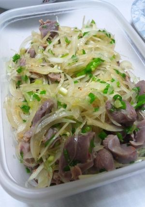 砂ずりと玉ねぎのサラダ風-レシピのメイン写真