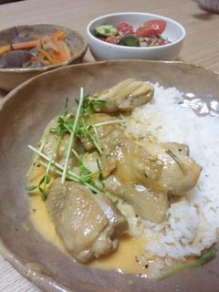 チキン★パプリカ風味サワークリーム煮-レシピのメイン写真