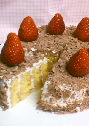 焼き型無しでもデコレーション・ケーキ★丸-レシピのメイン写真
