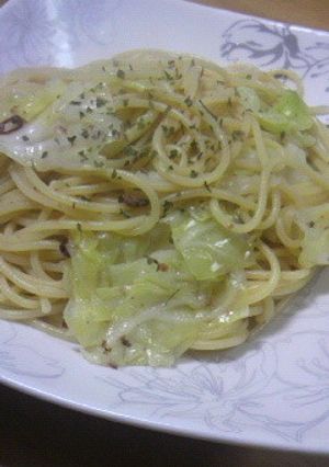 簡単すぎ!アンチョビと春キャベツのパスタ-レシピのメイン写真