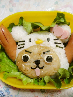 キャラ弁 チョッパー×キティ-レシピのメイン写真
