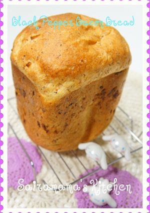 ★ブラックペッパーINベーコンパン★-レシピのメイン写真