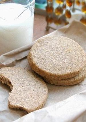 落とすな危険!ナッツいっぱいクッキー-レシピのメイン写真