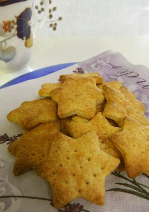 簡単♪さくさくおつまみチーズクッキー-レシピのメイン写真