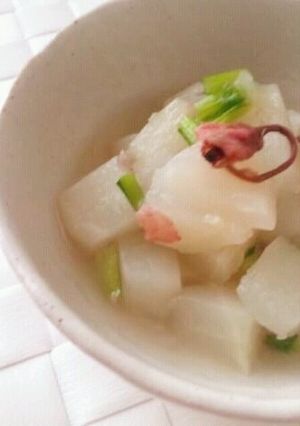 桜の花の塩漬けと蕪のとろみ煮-レシピのメイン写真
