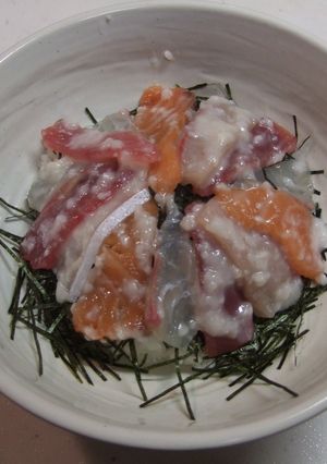 超簡単で料亭風♪塩麹漬け海鮮丼-レシピのメイン写真