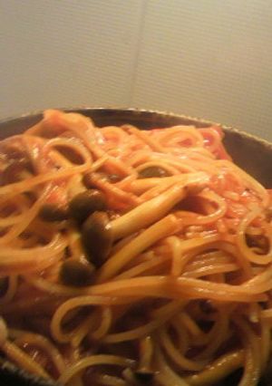 沢山キノコのトマトソーススパゲティ-レシピのメイン写真
