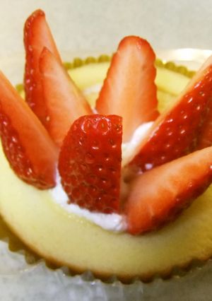 ロールケーキでいちごのショートケーキ!?-レシピのメイン写真