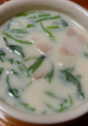 ヘルシー！ほうれん草とベーコンのミルク煮-レシピのメイン写真