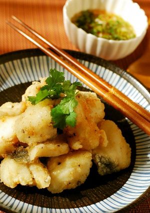 白身魚の唐揚げ　エスニックソースがけ-レシピのメイン写真