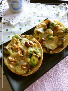 アボカド×葱×海苔×山葵のトースト-レシピのメイン写真