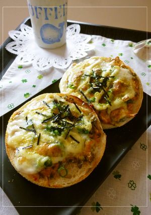 キムチ×ツナ×メカブのトースト-レシピのメイン写真