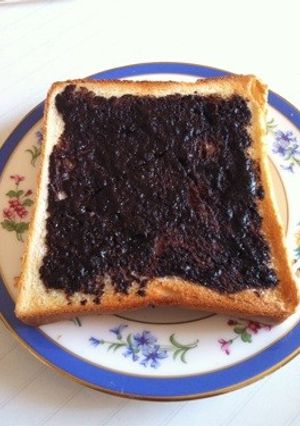 見た目は悪いけど、味はモカトースト-レシピのメイン写真