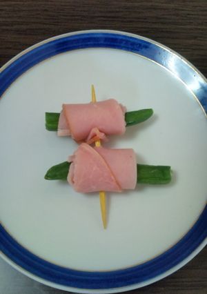お弁当に*インゲンとハムのくるくる-レシピのメイン写真