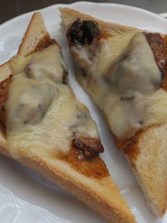 やみつき☆にしんのかば焼きちーずトースト-レシピのメイン写真