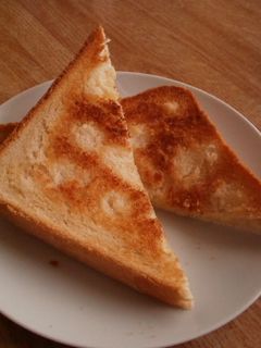ほんのり甘い~シュガ—トースト-レシピのメイン写真