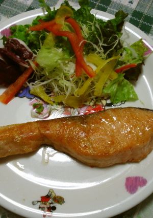 かけて焼くだけ　簡単しゃけのムニエル-レシピのメイン写真