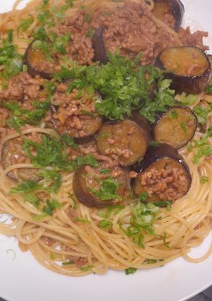 なすと挽肉のスパゲティ-レシピのメイン写真