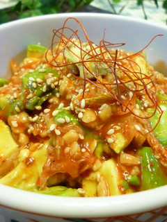 アボカドとキムチと納豆の韓国和え-レシピのメイン写真