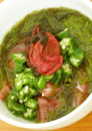 まぐろの刺身オクラもずく和え-レシピのメイン写真