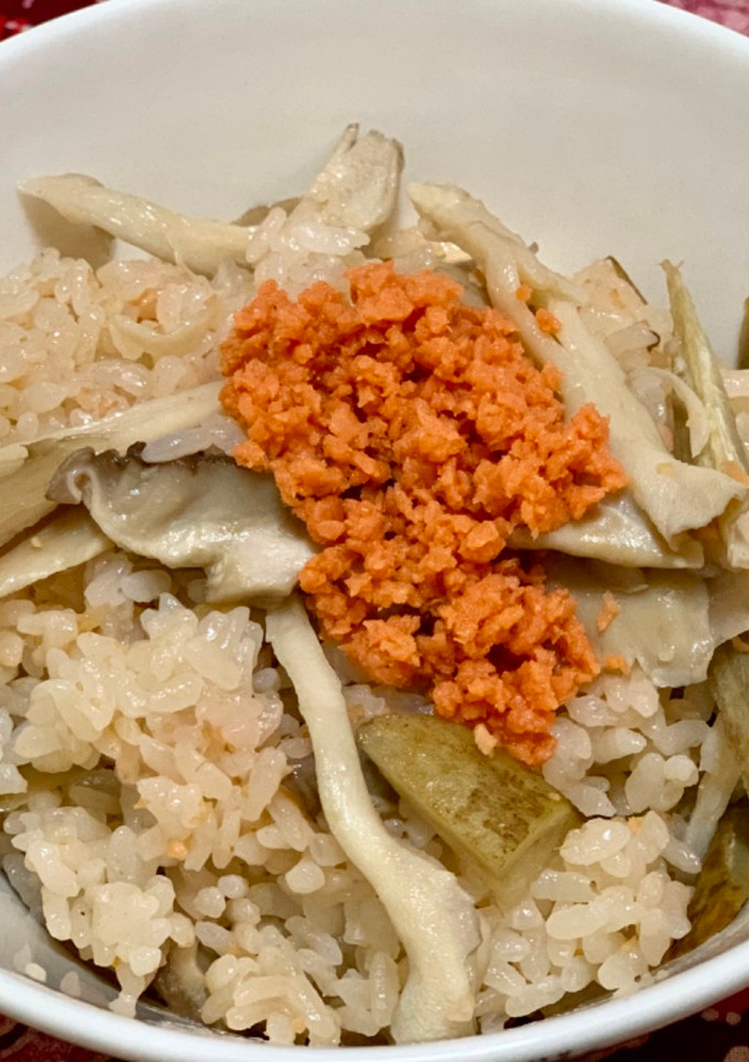 鮭ときのこの炊き込みご飯-レシピのメイン写真