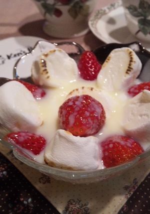 フワ♪トロ♪いちごヨーグルト-レシピのメイン写真