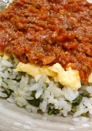 ほうれん草ミートご飯☆お子様に〜-レシピのメイン写真