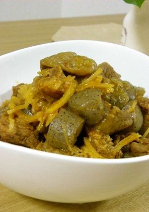 こんにゃくとすじ肉のピリ辛煮込み-レシピのメイン写真